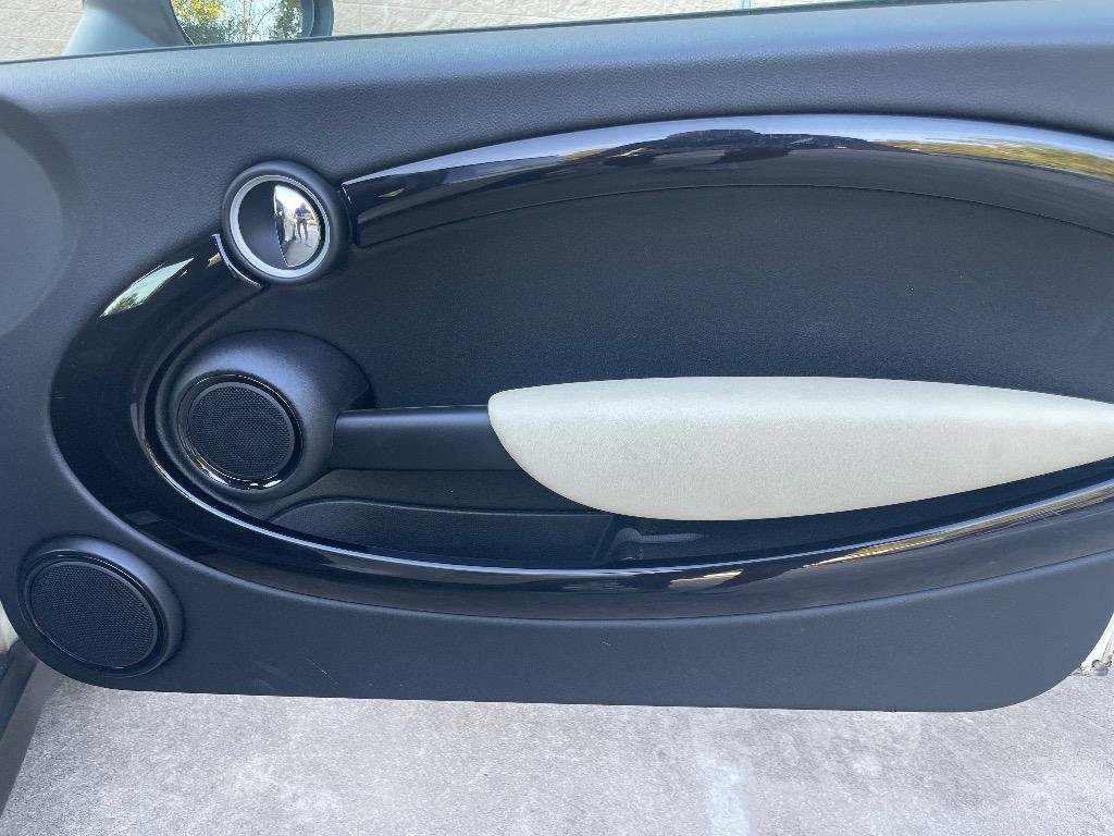 Used 2008 MINI Cooper S w/ Sport Pkg image 21