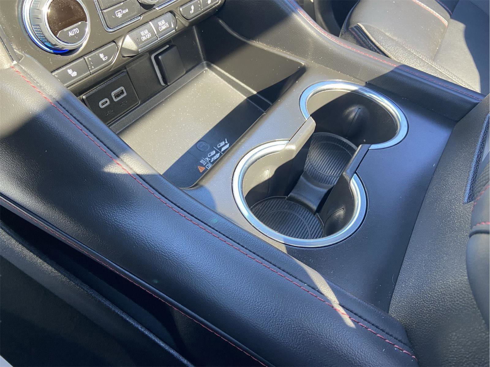 Used 2023 Chevrolet Suburban RST w/ Luxury Package AWD/4WD image 30