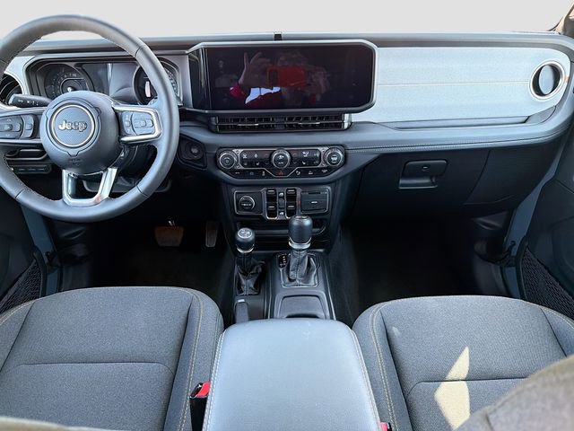 Used 2025 Jeep Wrangler Sahara 4xe w/ Safety Group image 23