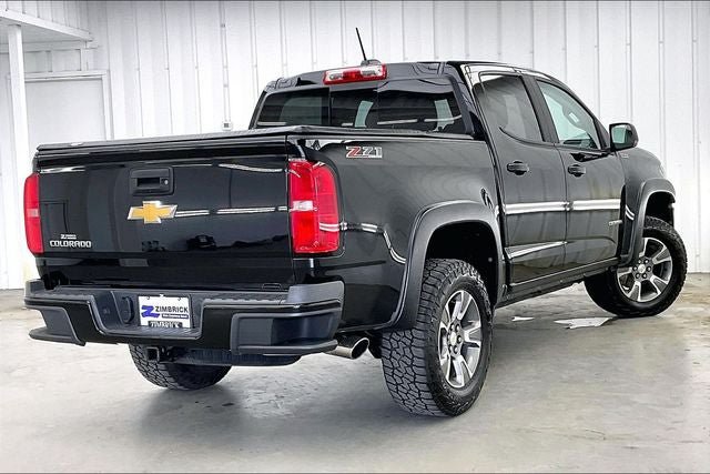 Used 2017 Chevrolet Colorado Z71 AWD/4WD image 12