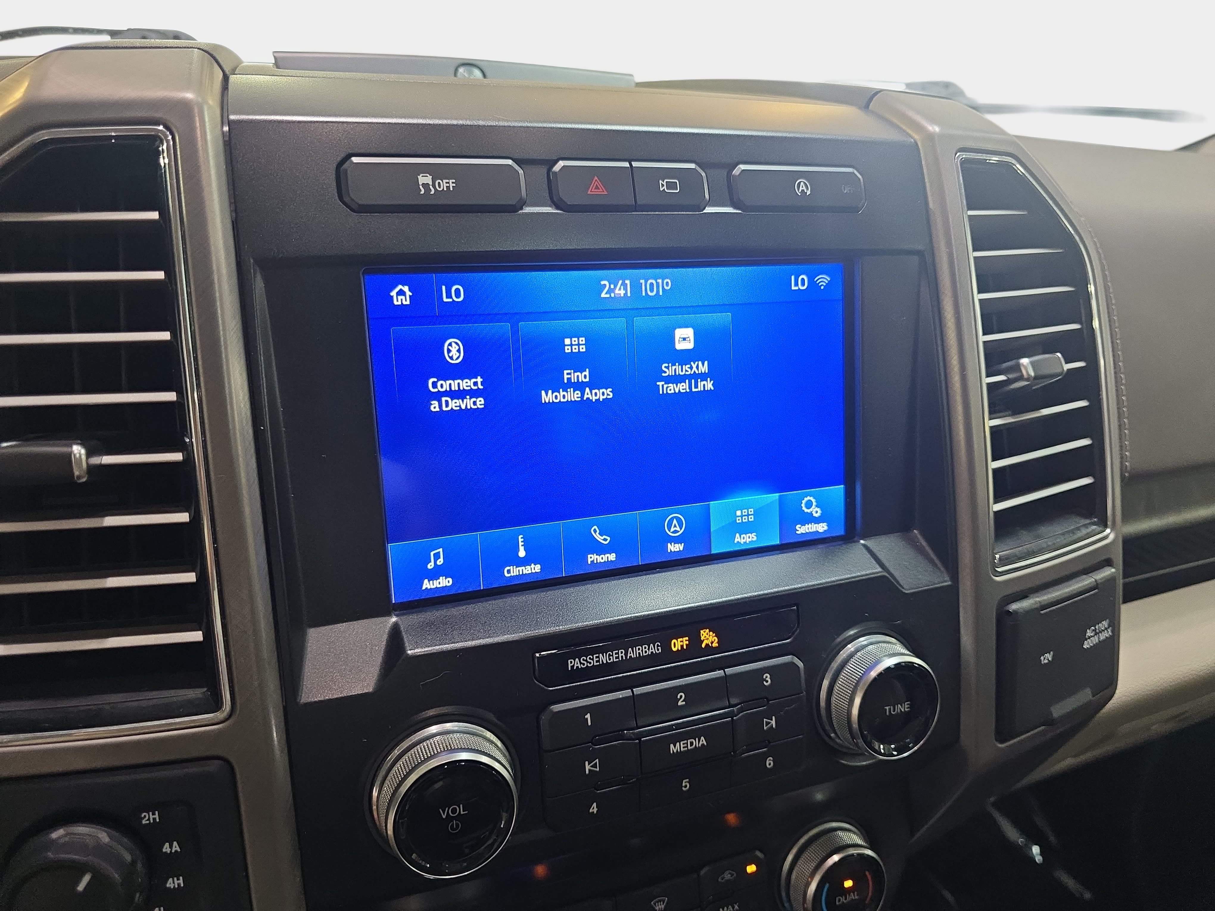 Used 2020 Ford F150 Limited AWD/4WD image 18
