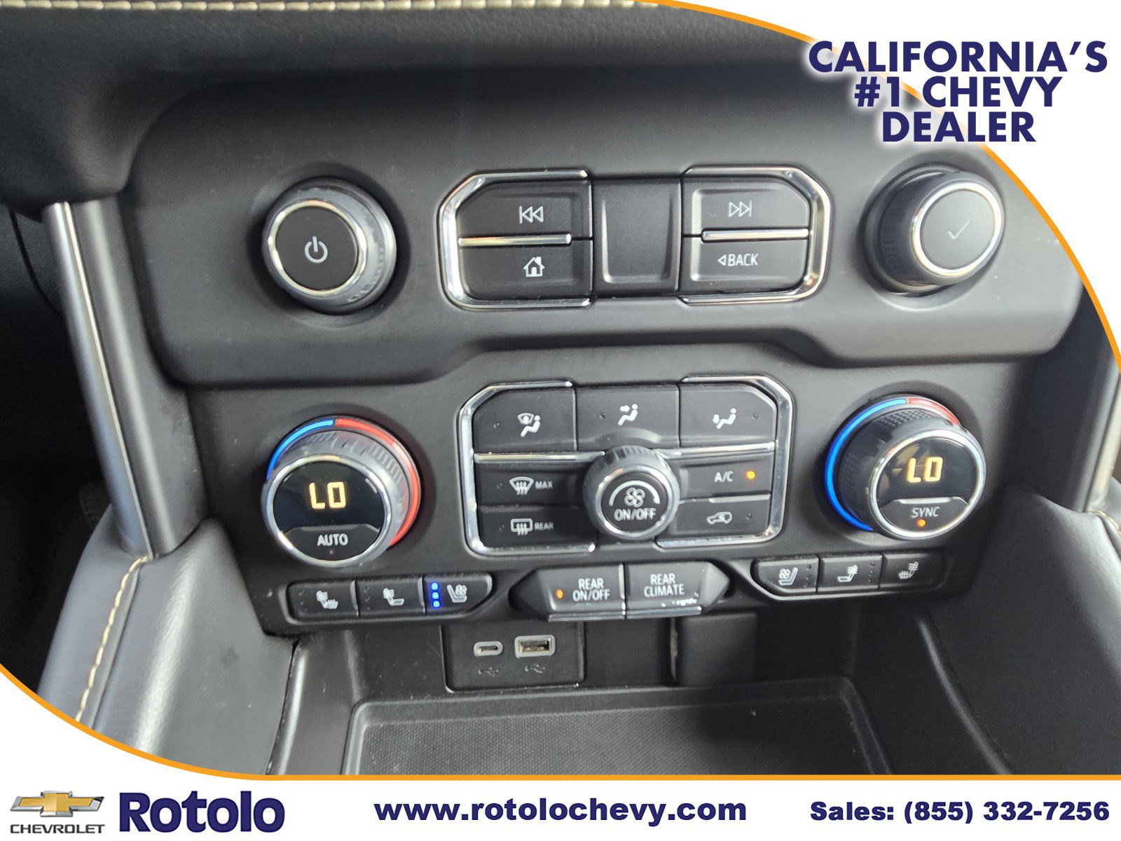 Used 2023 Chevrolet Suburban Premier image 27