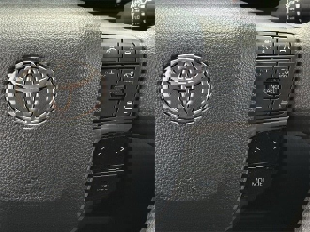 Used 2025 Toyota Camry LE image 15