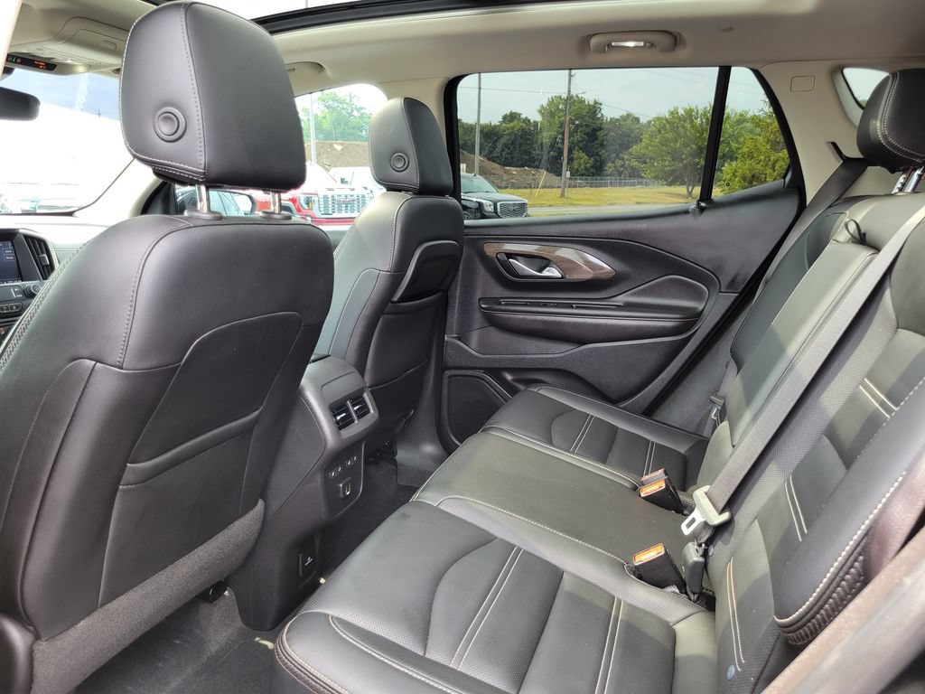 Used 2022 GMC Terrain Denali w/ Denali Premium Package AWD/4WD image 26