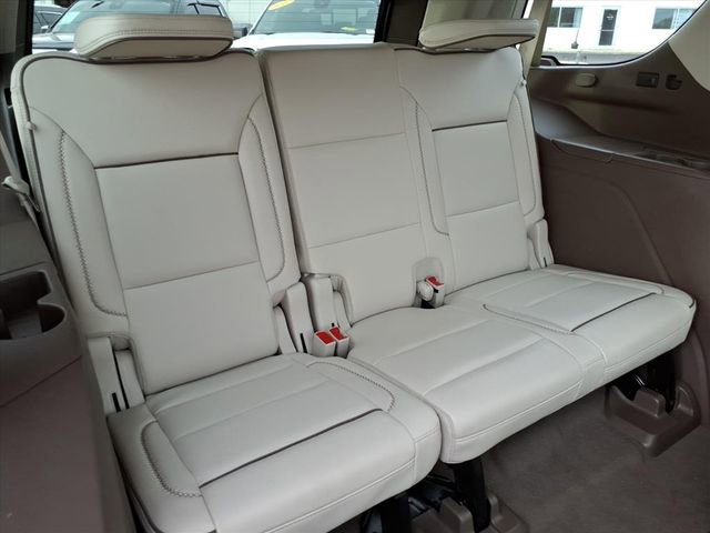 Used 2023 GMC Yukon Denali AWD/4WD image 25