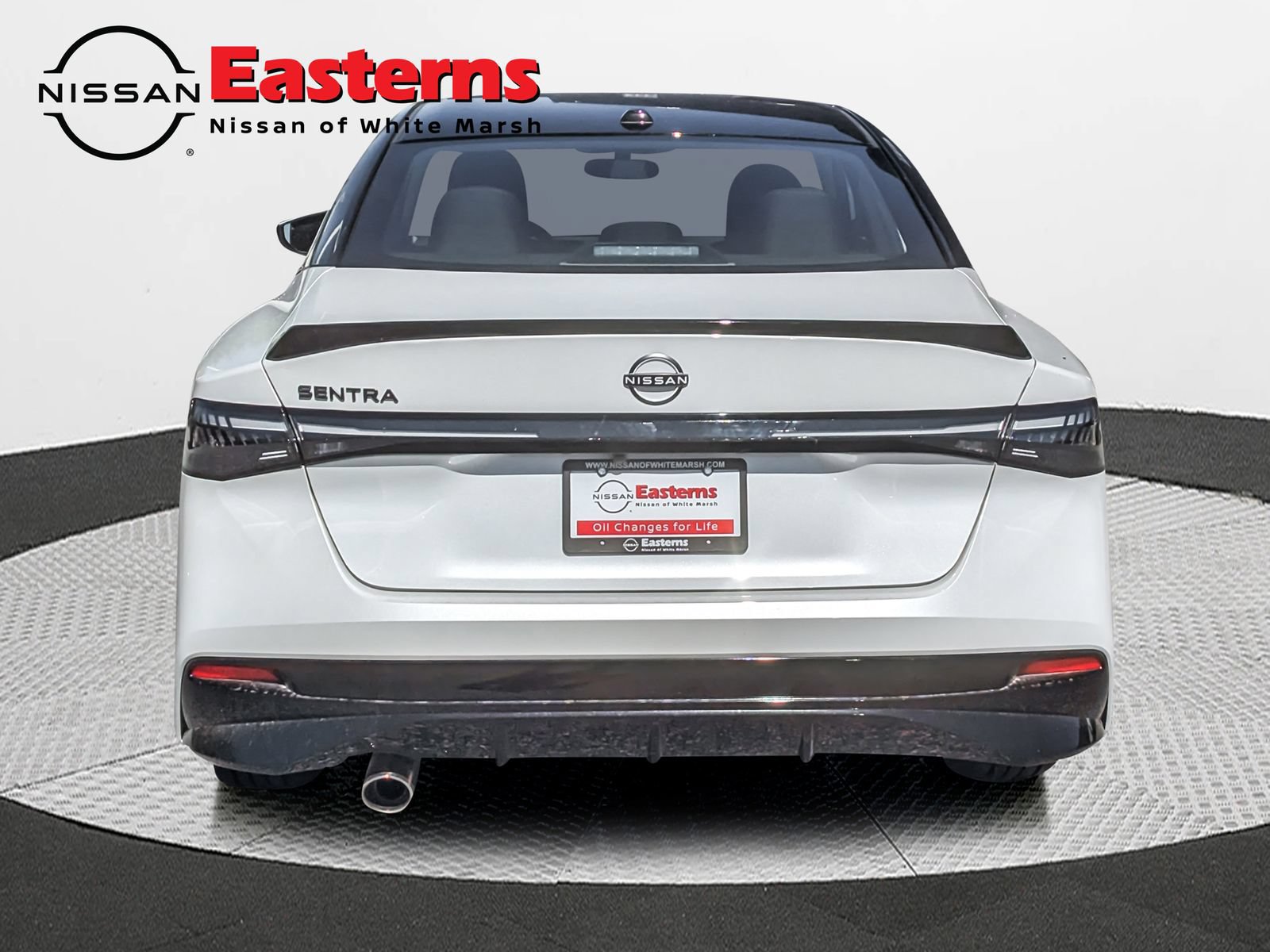 New 2027 Nissan Sentra SR w/ Floor Mat Package FWD image 7