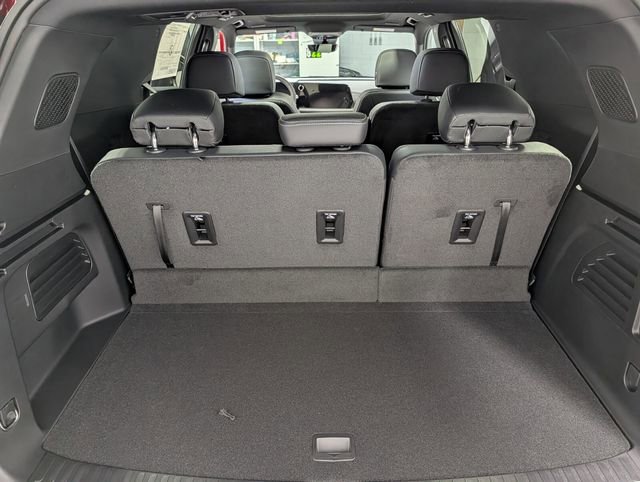 New 2026 Chevrolet Traverse LT AWD/4WD image 16