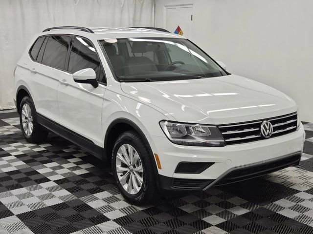 Used 2019 Volkswagen Tiguan S image 1