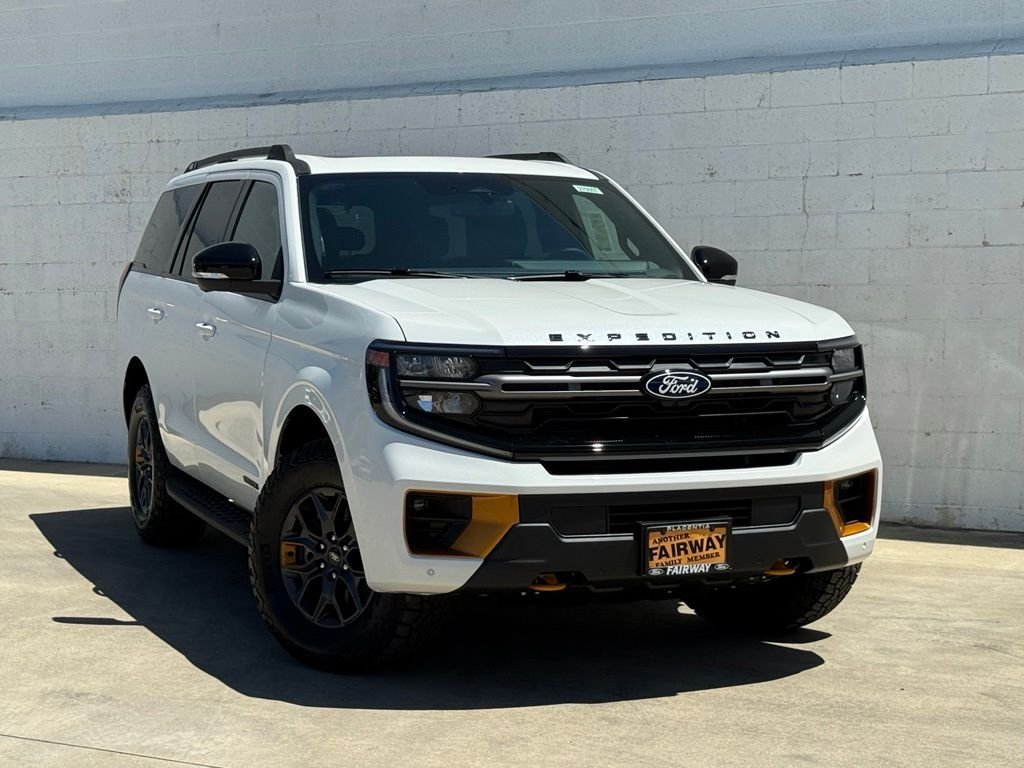 New 2027 Ford Expedition Tremor AWD/4WD image 2