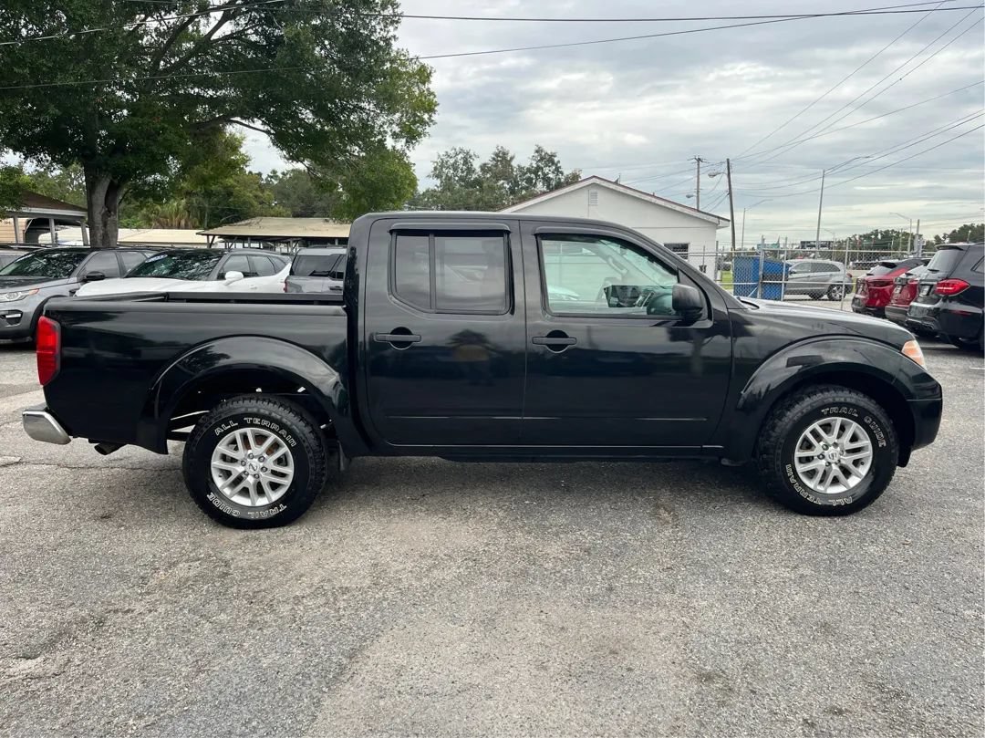 Used 2016 Nissan Frontier SV AWD/4WD image 4