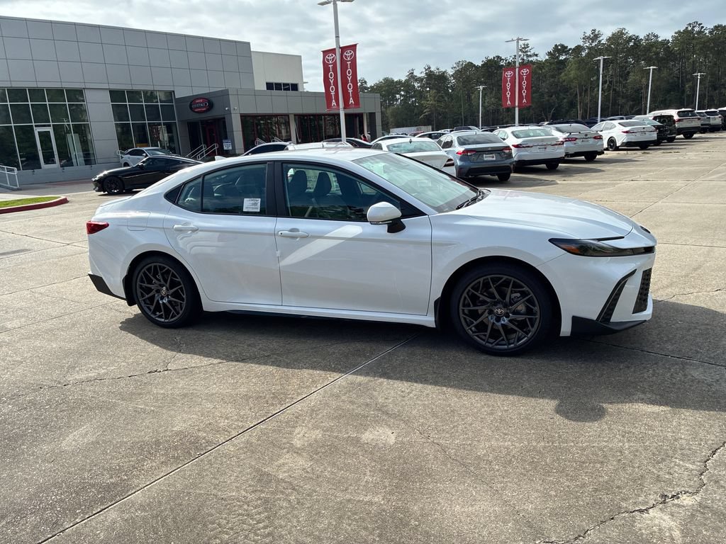 New 2026 Toyota Camry SE FWD image 8