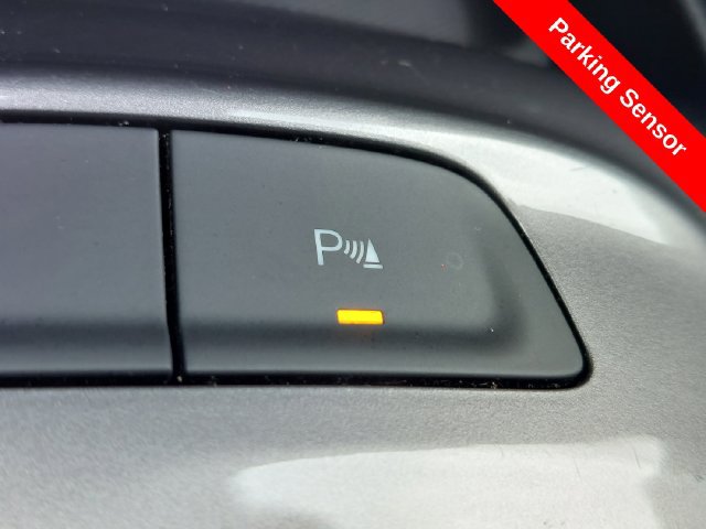 Certified 2025 Chevrolet Malibu LT FWD image 13