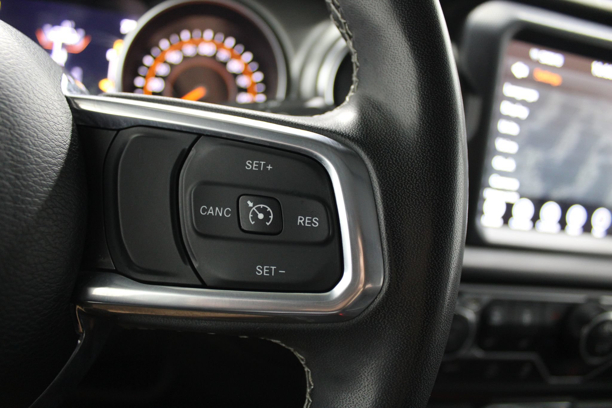Used 2023 Jeep Wrangler Unlimited Sahara w/ Cold Weather Group AWD/4WD image 36