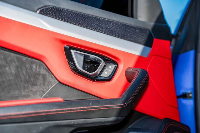 Used 2019 Lamborghini Urus image 53