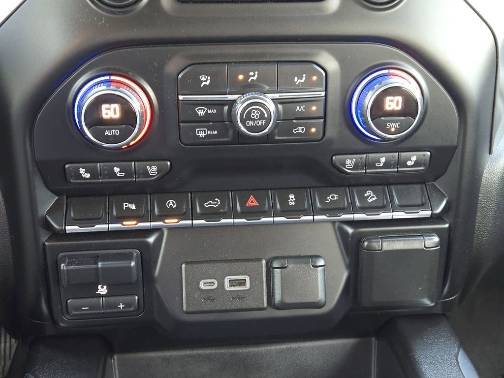 Used 2020 Chevrolet Silverado 1500 LTZ w/ LTZ Plus Package image 20