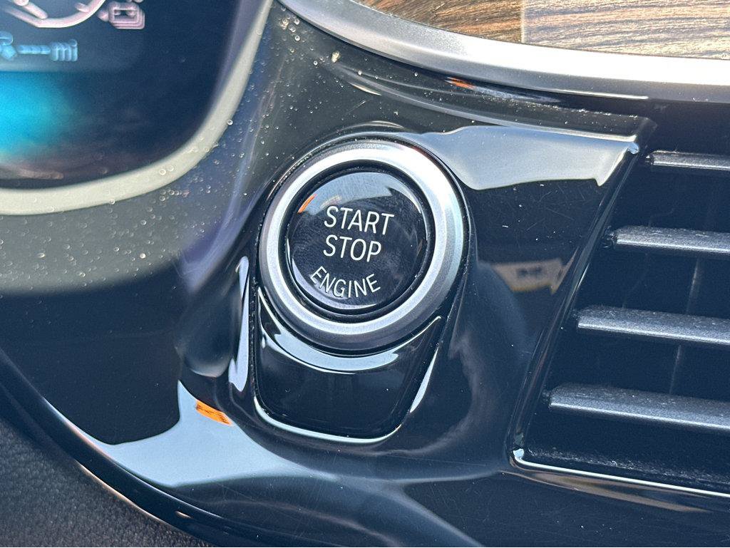 Used 2023 BMW 530e RWD image 24