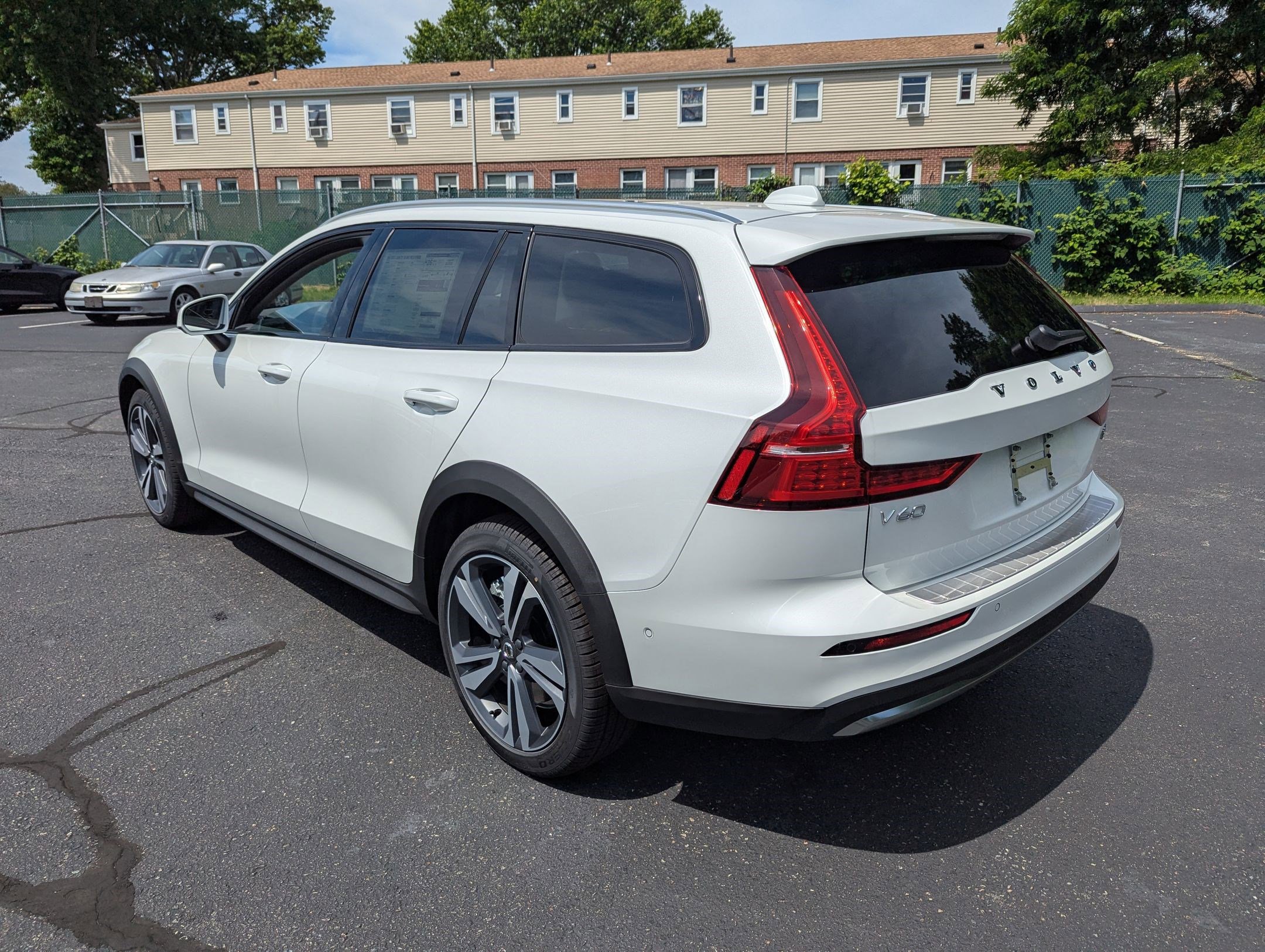 New 2026 Volvo V60 B5 Cross Country Plus w/ Protection Package Premier image 5