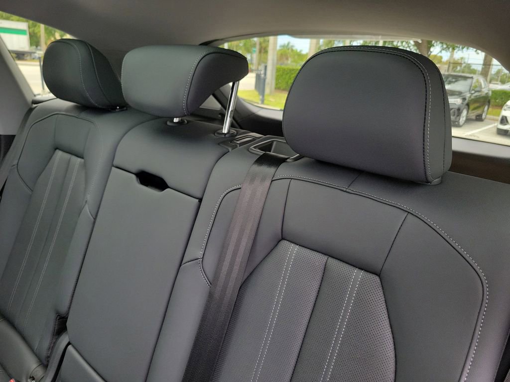 New 2026 Audi Q5 Premium Plus image 27