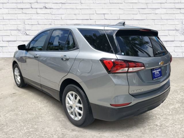 Certified 2024 Chevrolet Equinox LS w/ LS Convenience Package FWD image 2