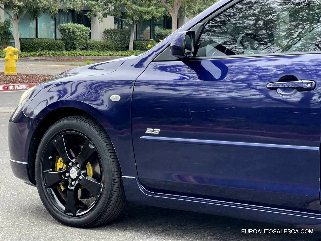 Used 2004 MAZDA MAZDA3 s image 12