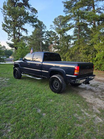 Used 2005 GMC Sierra 2500 SLT RWD image 9