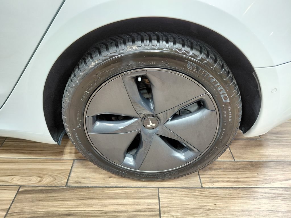 Used 2019 Tesla Model 3 Long Range AWD/4WD image 15