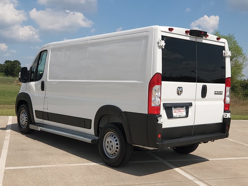 Used 2025 RAM ProMaster 2500 w/ U-Haul Equipment Group FWD image 7