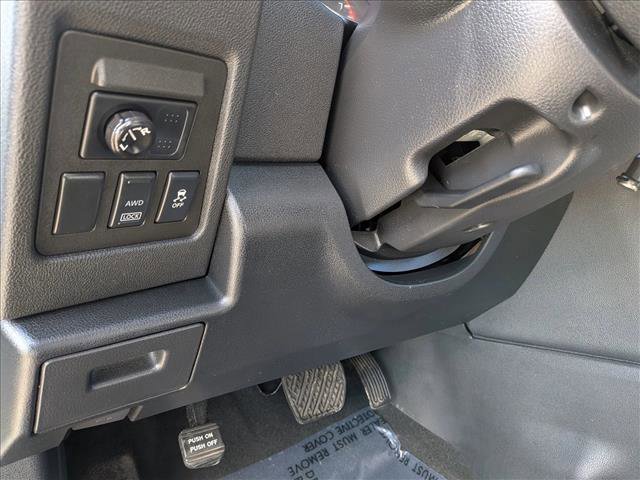 Used 2013 Nissan Rogue S image 16