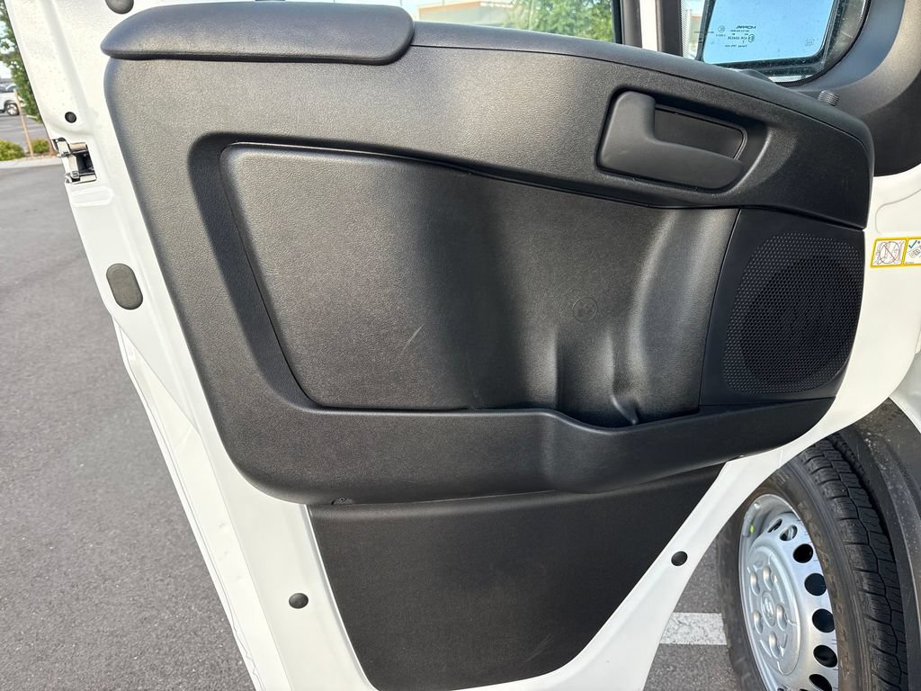 New 2027 RAM ProMaster 2500 w/ Convenience Group FWD image 9