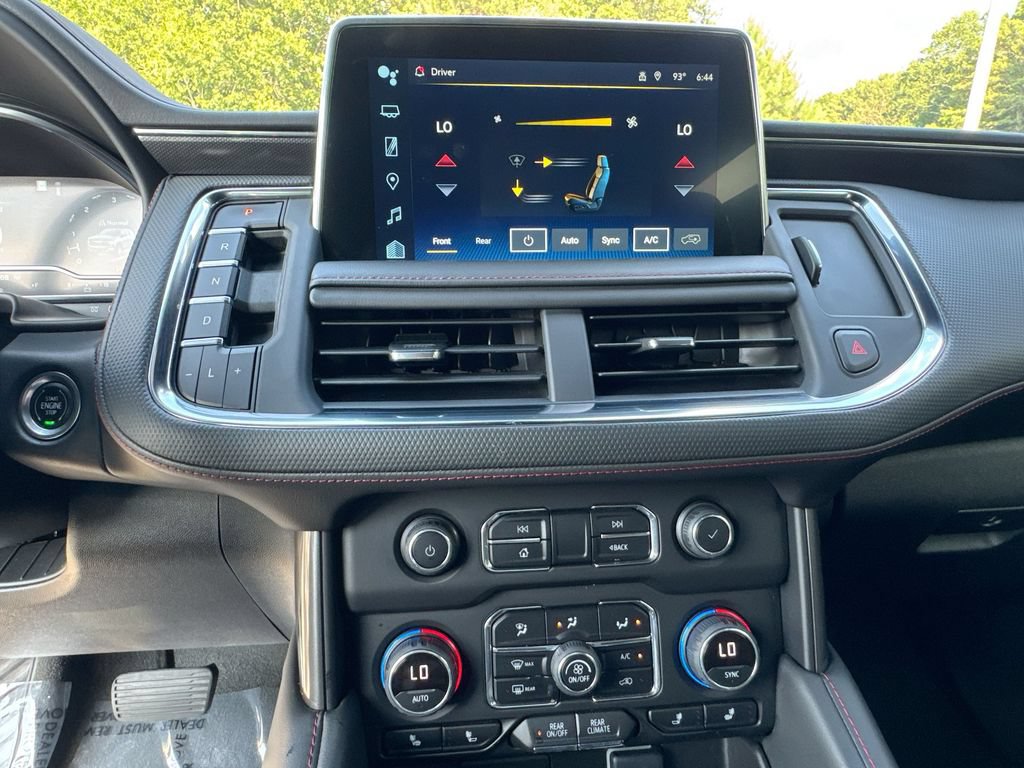 Used 2022 Chevrolet Suburban RST w/ Sport Performance Package AWD/4WD image 25