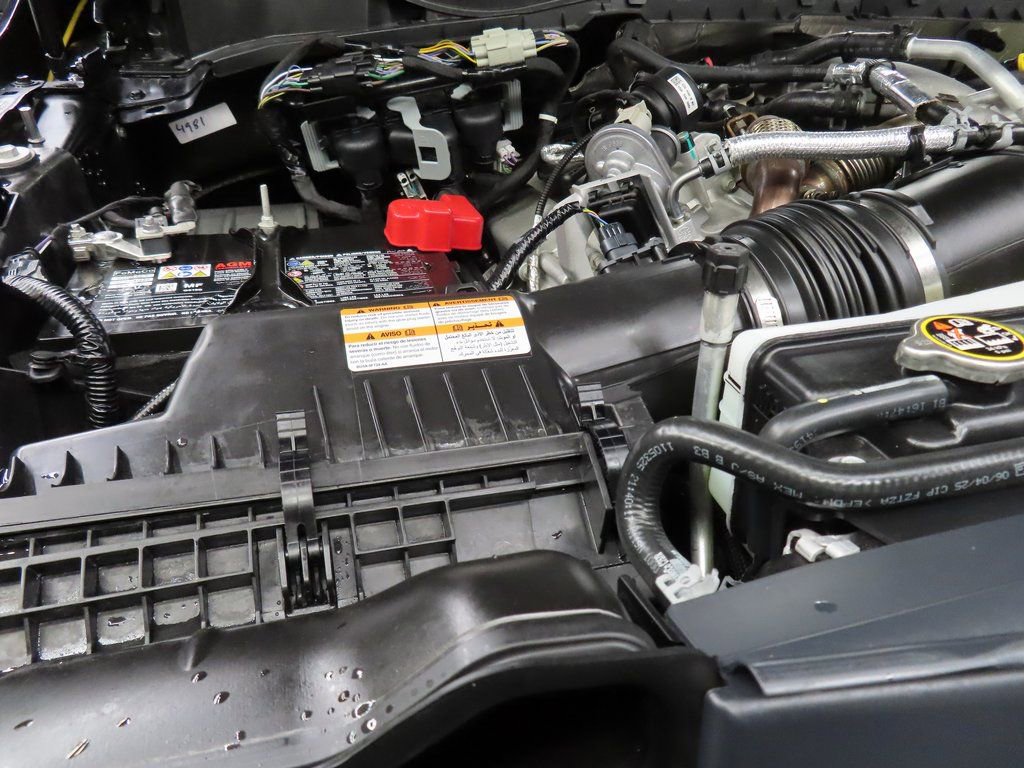 Used 2025 Ford F350 Platinum AWD/4WD image 38