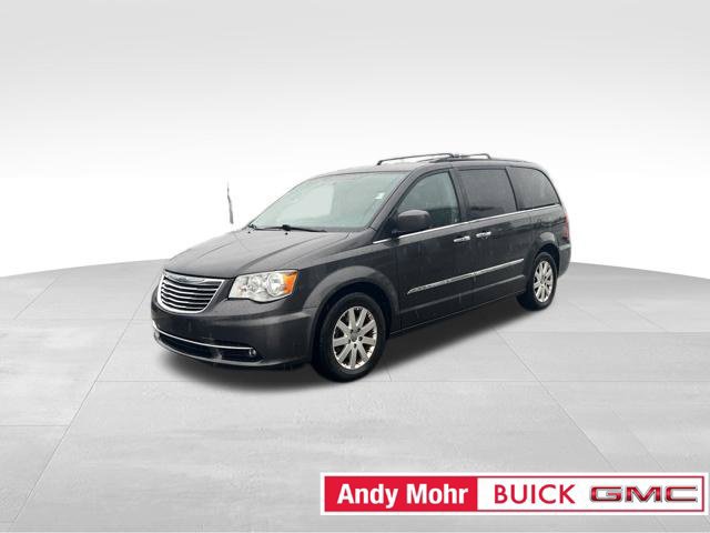 Used 2016 Chrysler Town & Country Touring w/ Driver Convenience Group FWD image 8