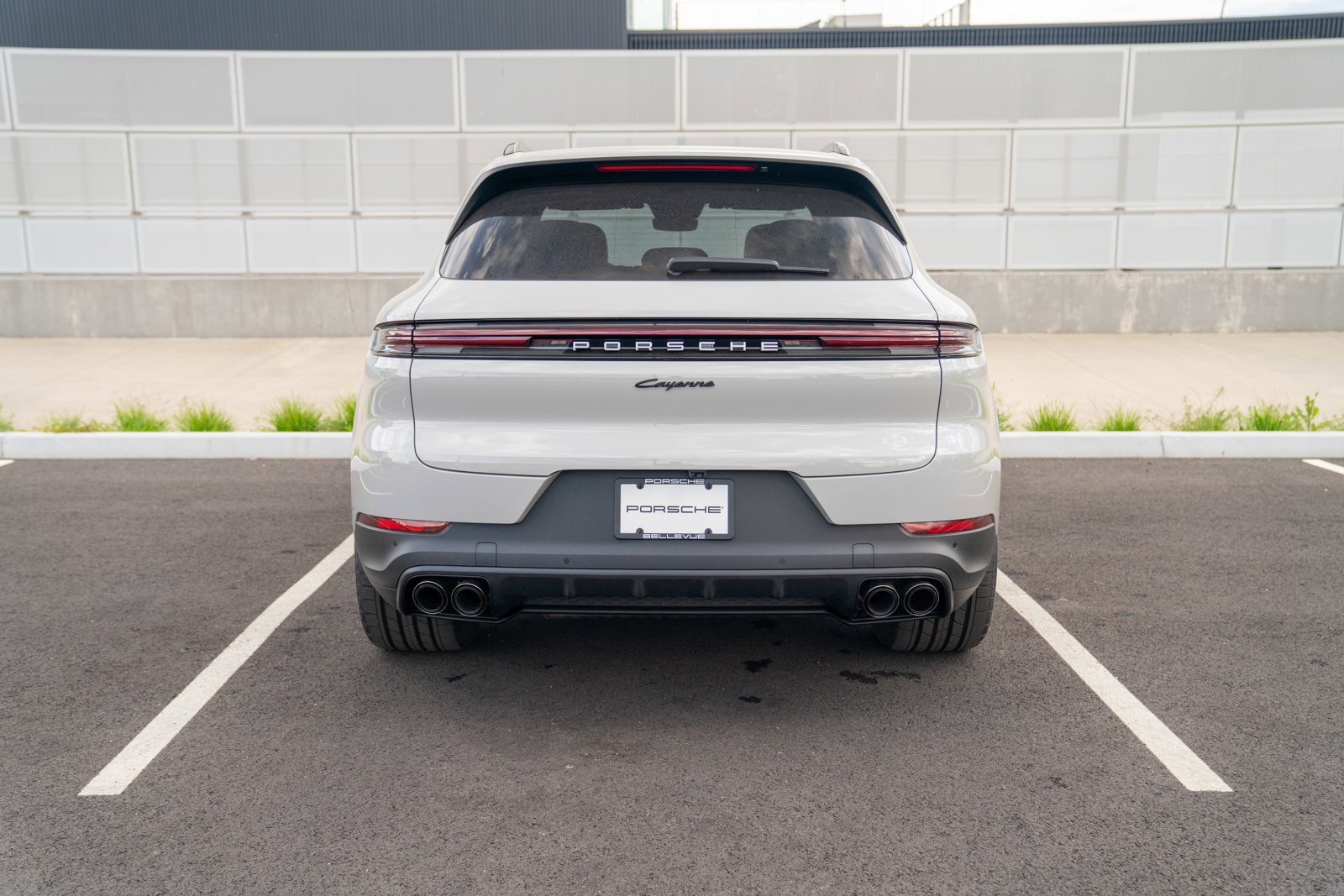 New 2026 Porsche Cayenne E-Hybrid AWD/4WD image 7