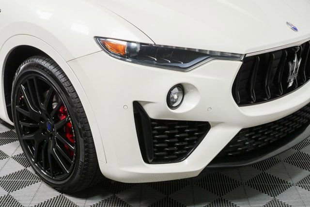 Used 2019 Maserati Levante S GranSport image 39