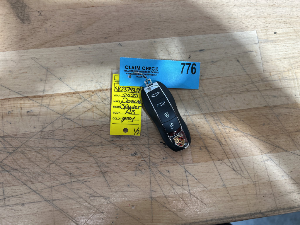 Certified 2025 Porsche 718 Boxster Spyder RS RWD image 27