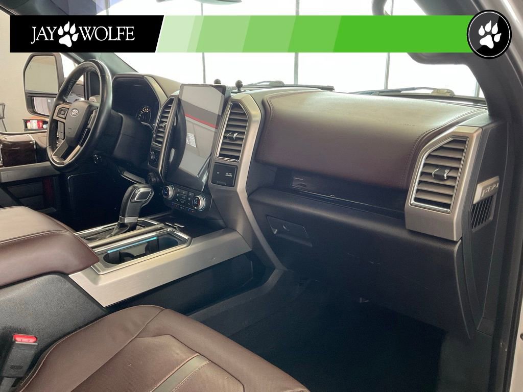 Used 2016 Ford F150 Platinum w/ Equipment Group 701A Luxury image 19