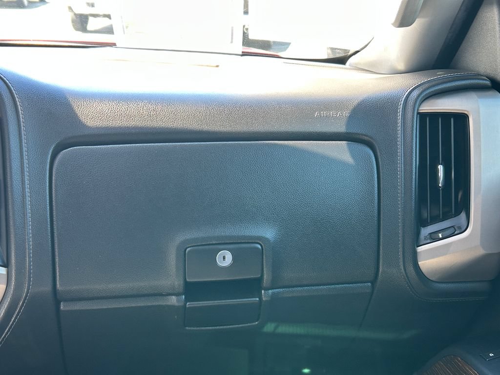 Used 2018 GMC Sierra 1500 Denali AWD/4WD image 25