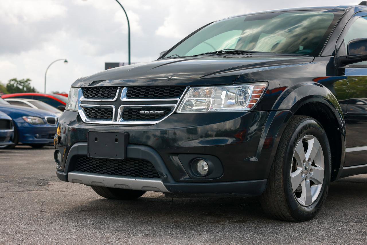Used 2012 Dodge Journey SXT w/ Flexible Seating Group image 27