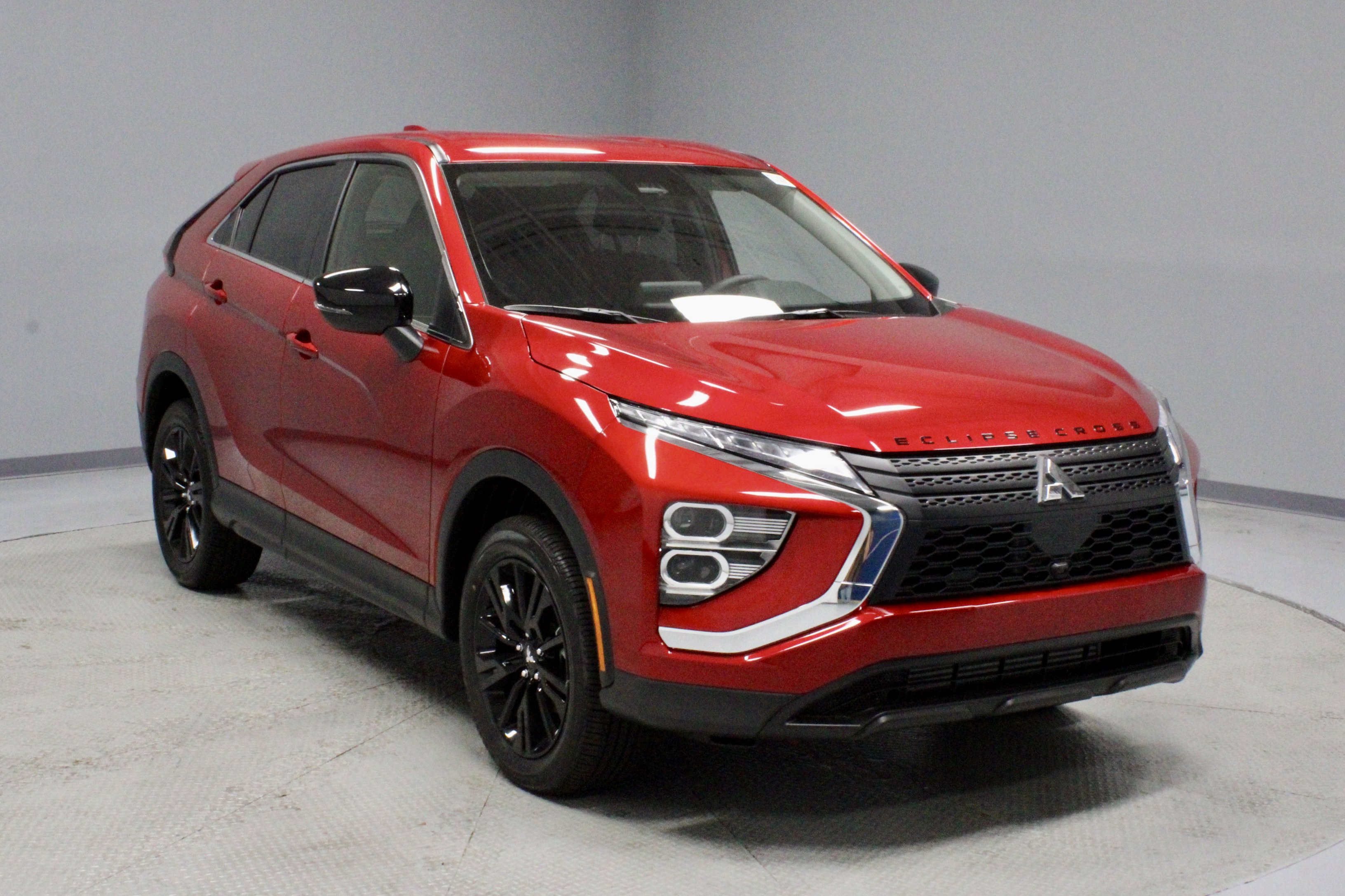 New 2026 Mitsubishi Eclipse Cross LE image 1