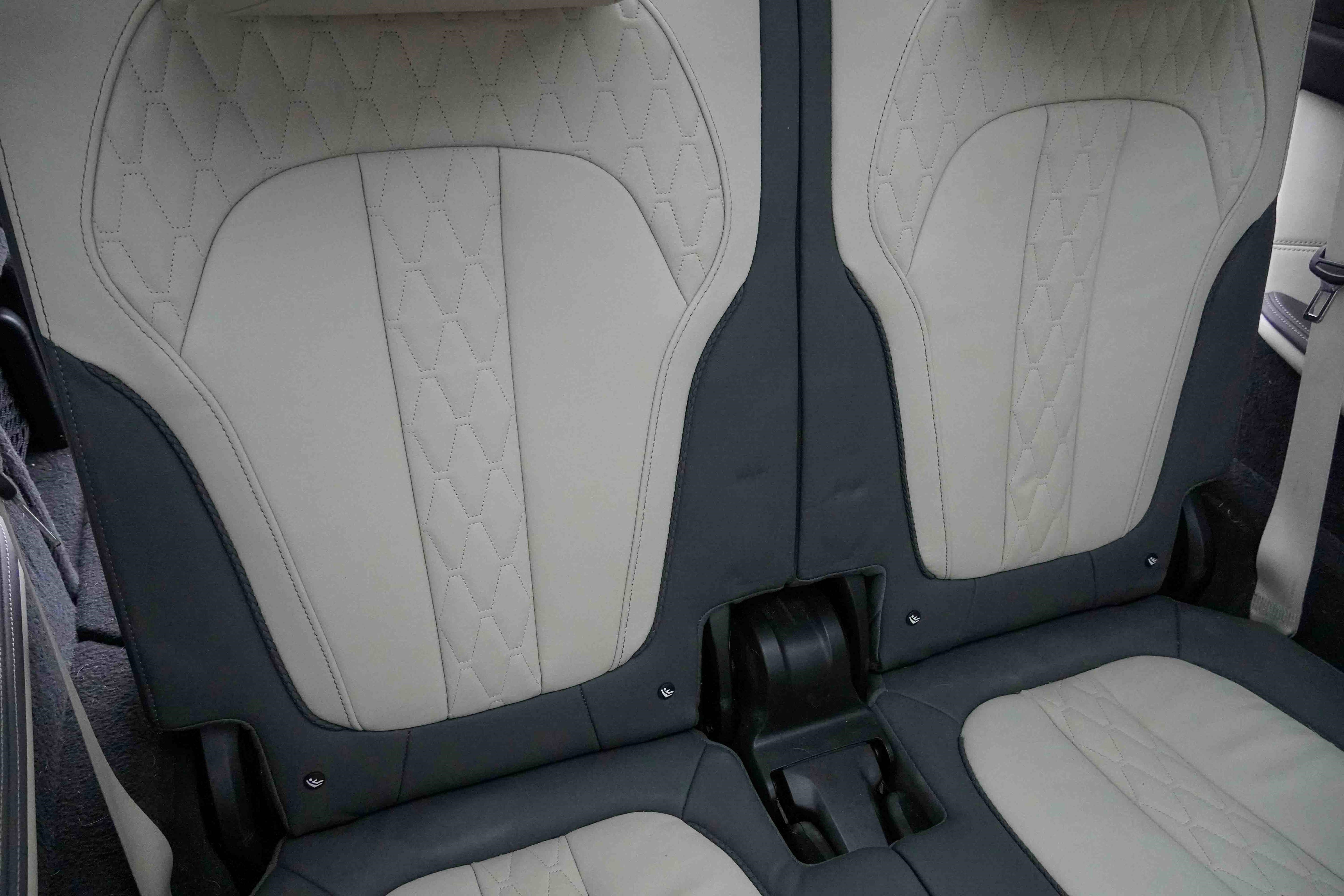 Certified 2023 BMW X7 xDrive40i w/ M Sport Package image 39