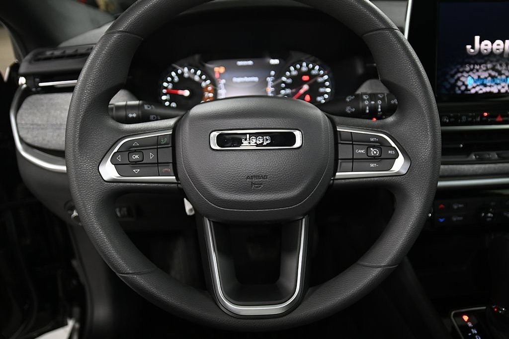 New 2025 Jeep Compass Sport AWD/4WD image 12
