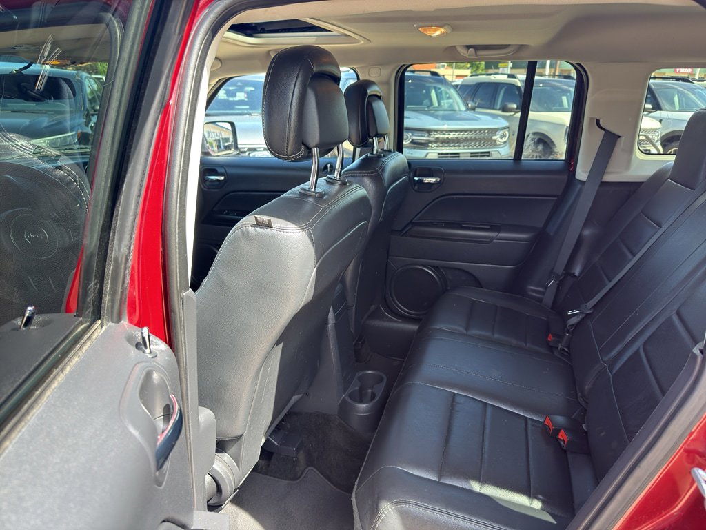Used 2015 Jeep Patriot High Altitude AWD/4WD image 13