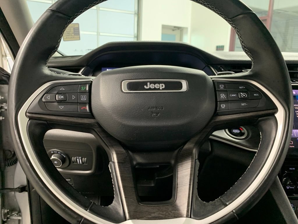 Certified 2021 Jeep Grand Cherokee L Limited RWD image 23