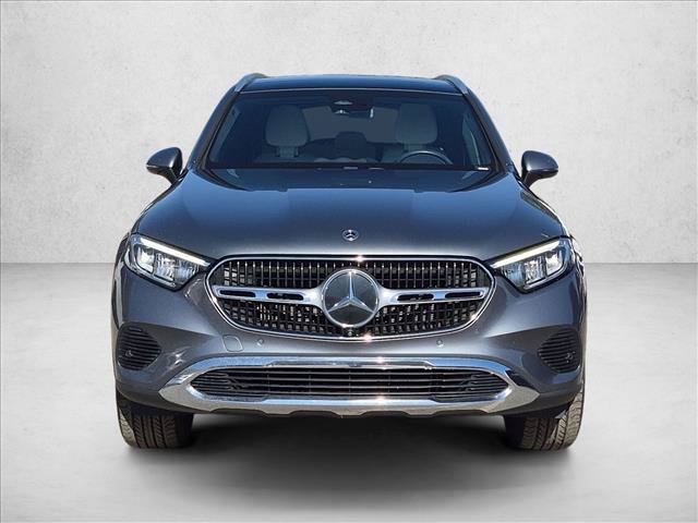 Used 2023 Mercedes-Benz GLC 300 4MATIC image 2