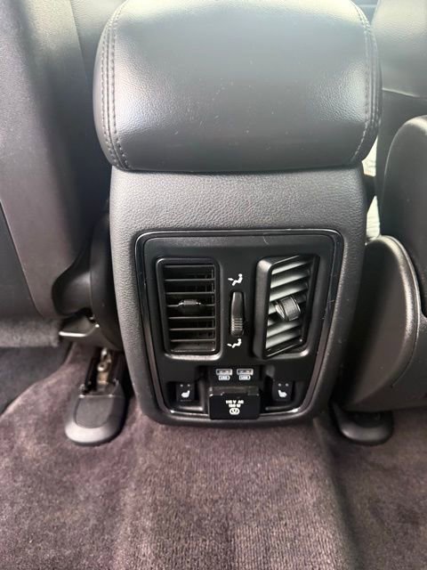 Used 2016 Dodge Durango Limited image 36