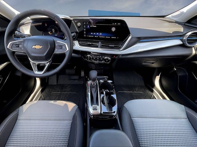 New 2026 Chevrolet Trax LT w/ Driver Confidence Package FWD image 5