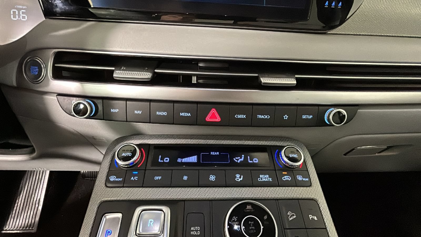 Used 2025 Hyundai Palisade SEL AWD/4WD image 26