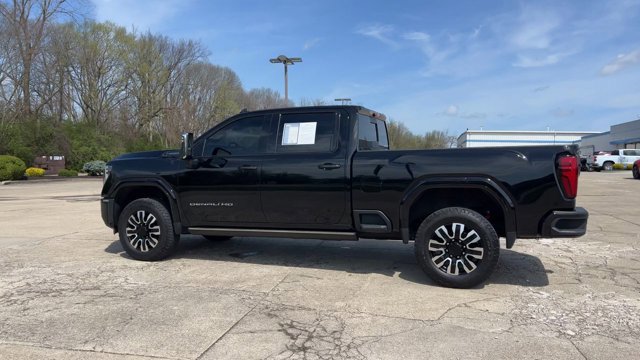Certified 2025 GMC Sierra 3500 Denali Ultimate AWD/4WD image 6