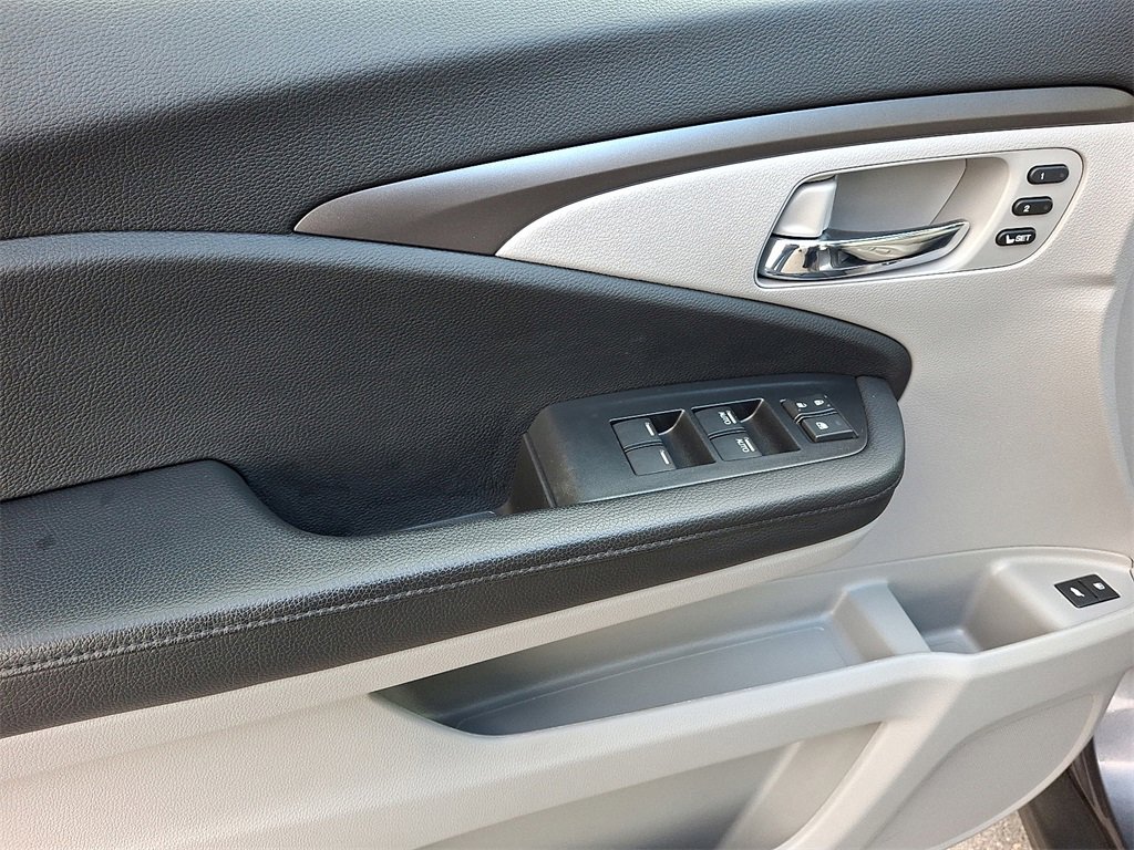 Used 2021 Honda Pilot EX-L image 14