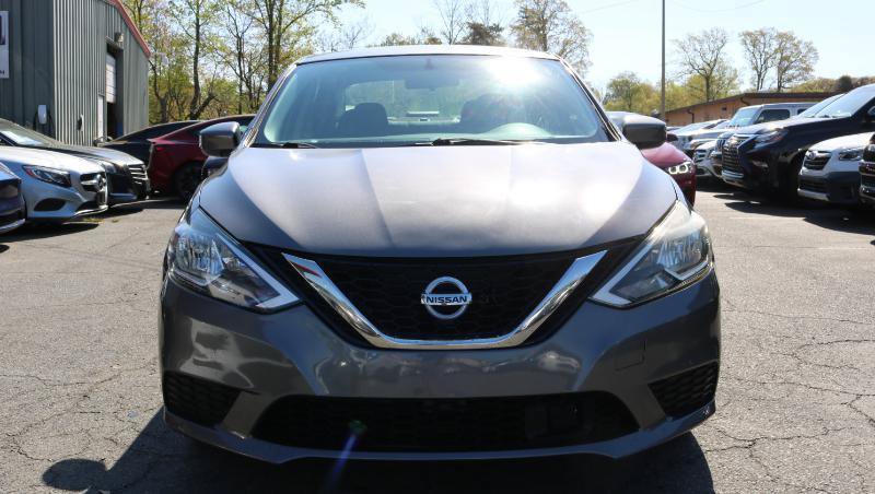 Used 2019 Nissan Sentra SV FWD image 2
